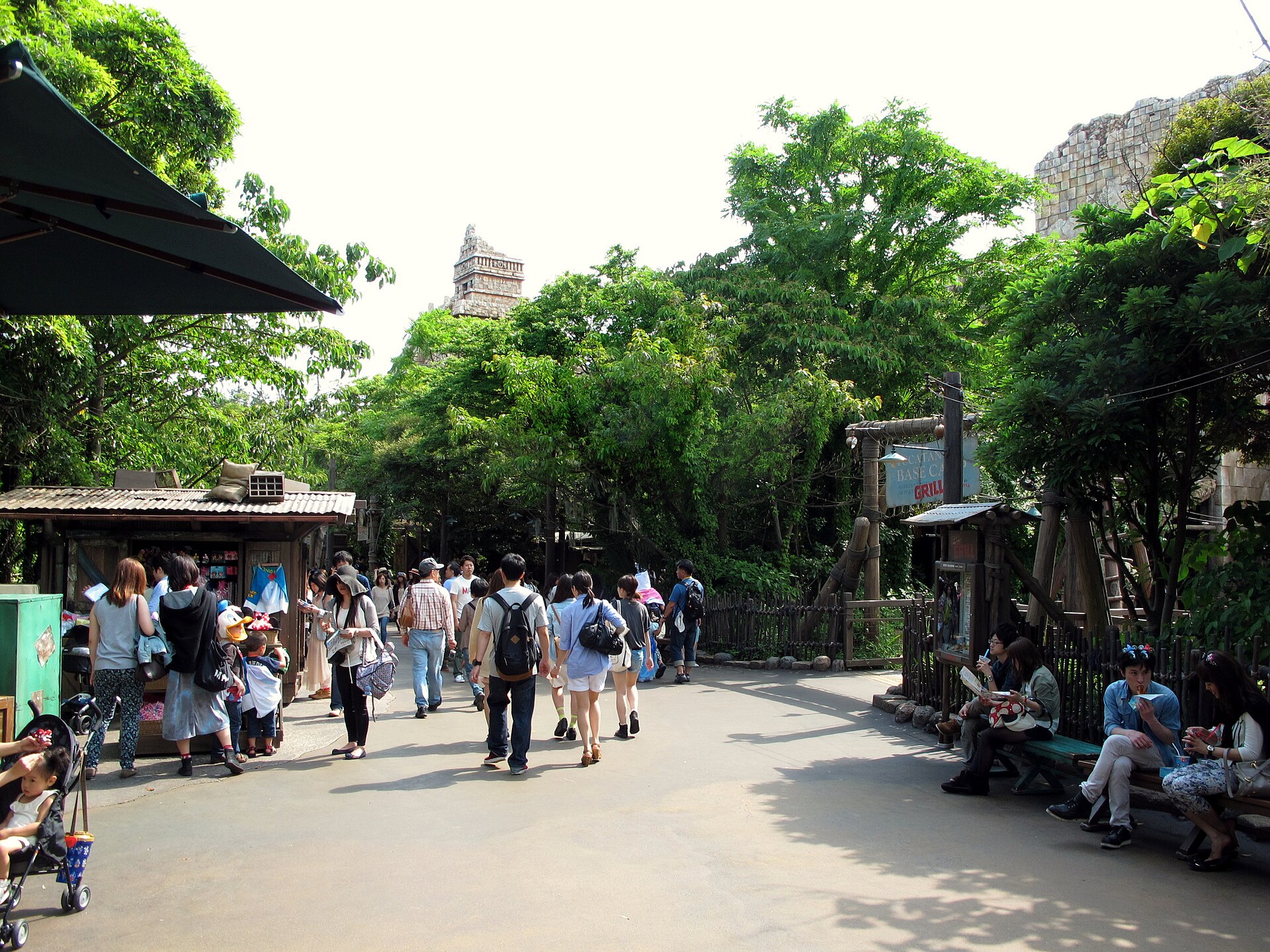 東京ディズニーシーのロストリバーデルタの遺跡景観